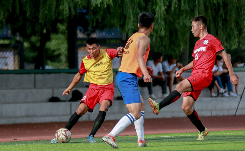 半场：町田泽维亚2-0神户胜利船，相马勇纪破门，藤尾翔太建功