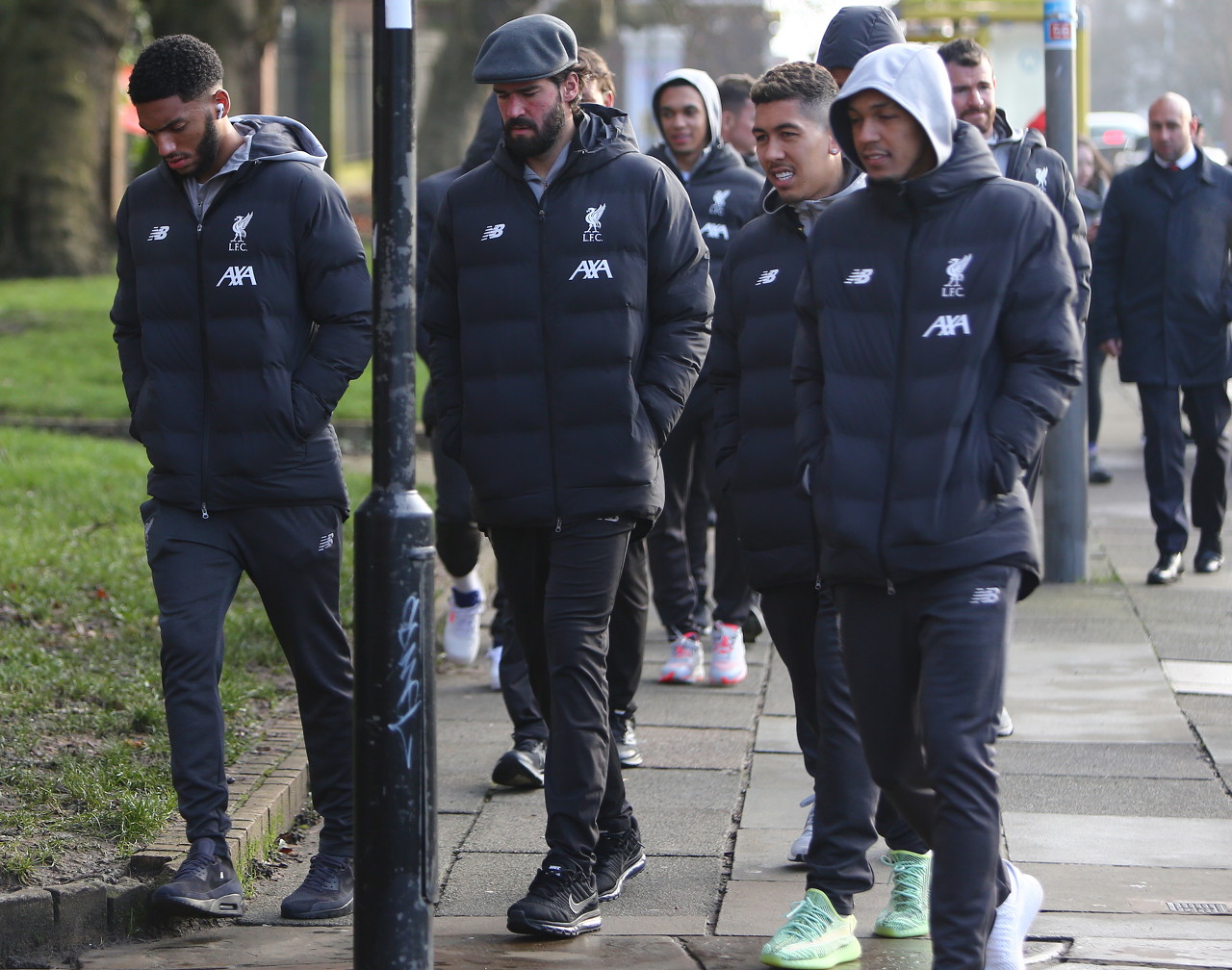 帕夫洛维奇：在此年龄段，我从未见过哪位队友像卡尔这么自信