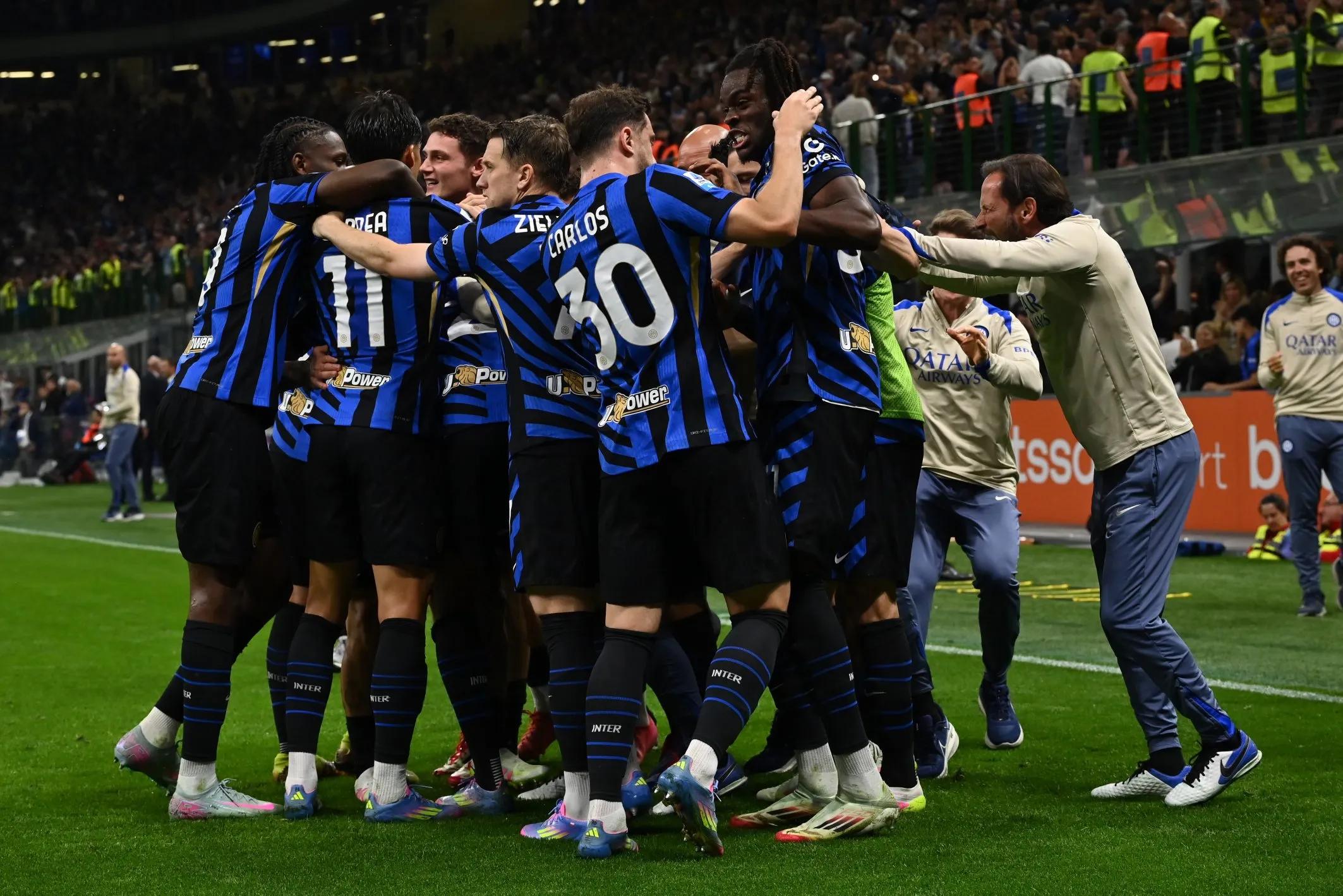 C罗专访预告：用一项七场夺冠的赛事定义历史最佳，这公平吗？